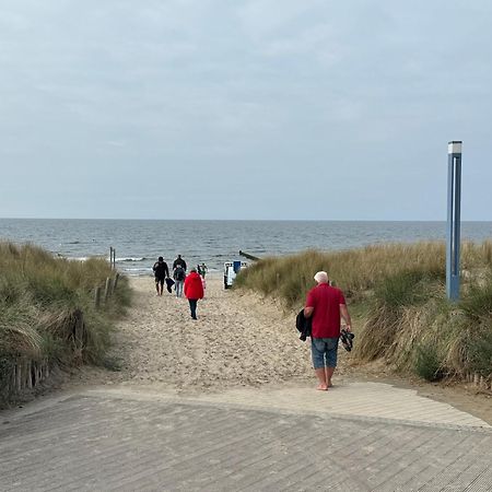 Ferienwohnung Moewe Mit Balkon, Nur 200M Bis Zum Strand Zempin Εξωτερικό φωτογραφία